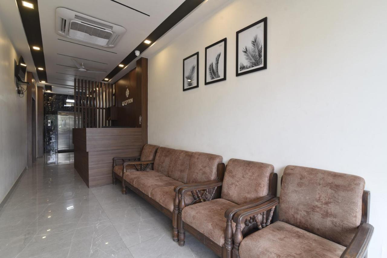 Hotel Clove Bijāpur Eksteriør billede