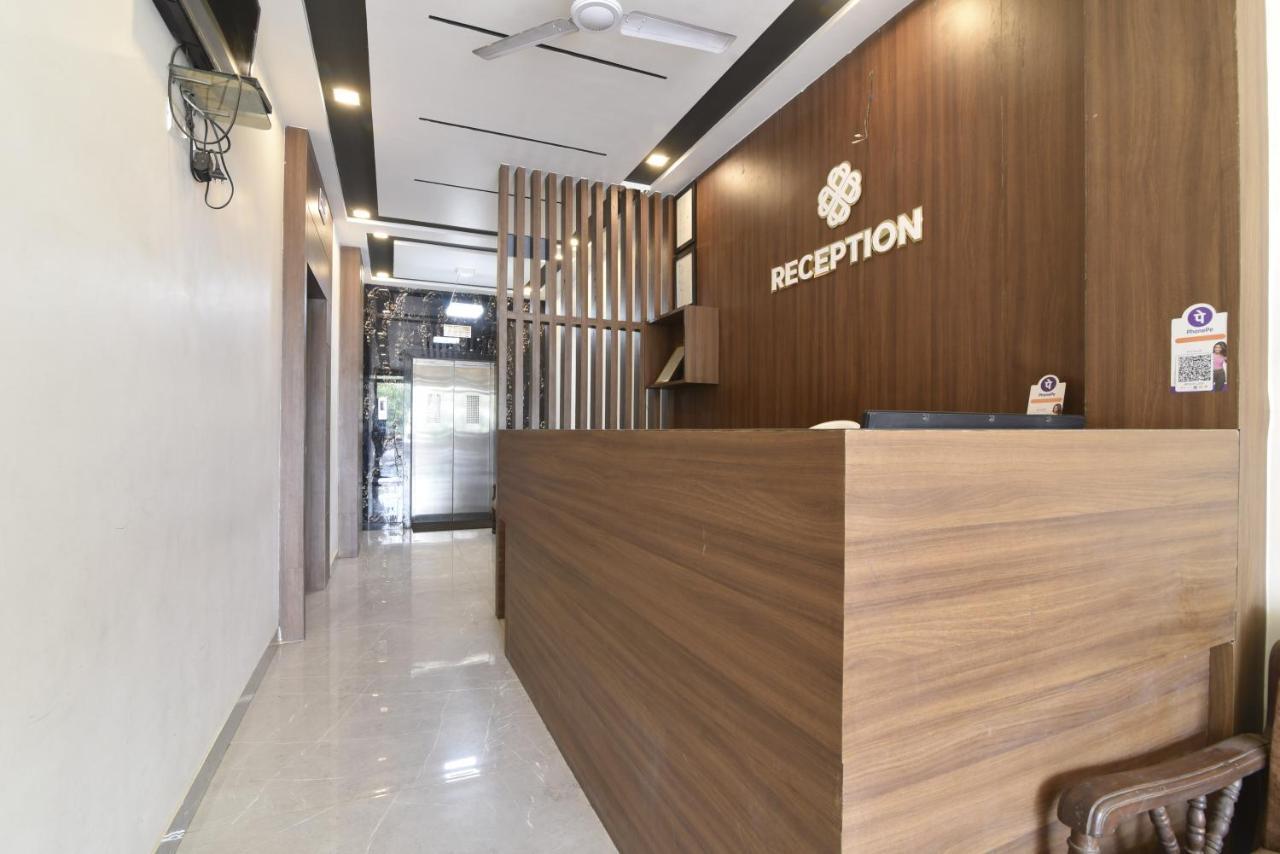 Hotel Clove Bijāpur Eksteriør billede