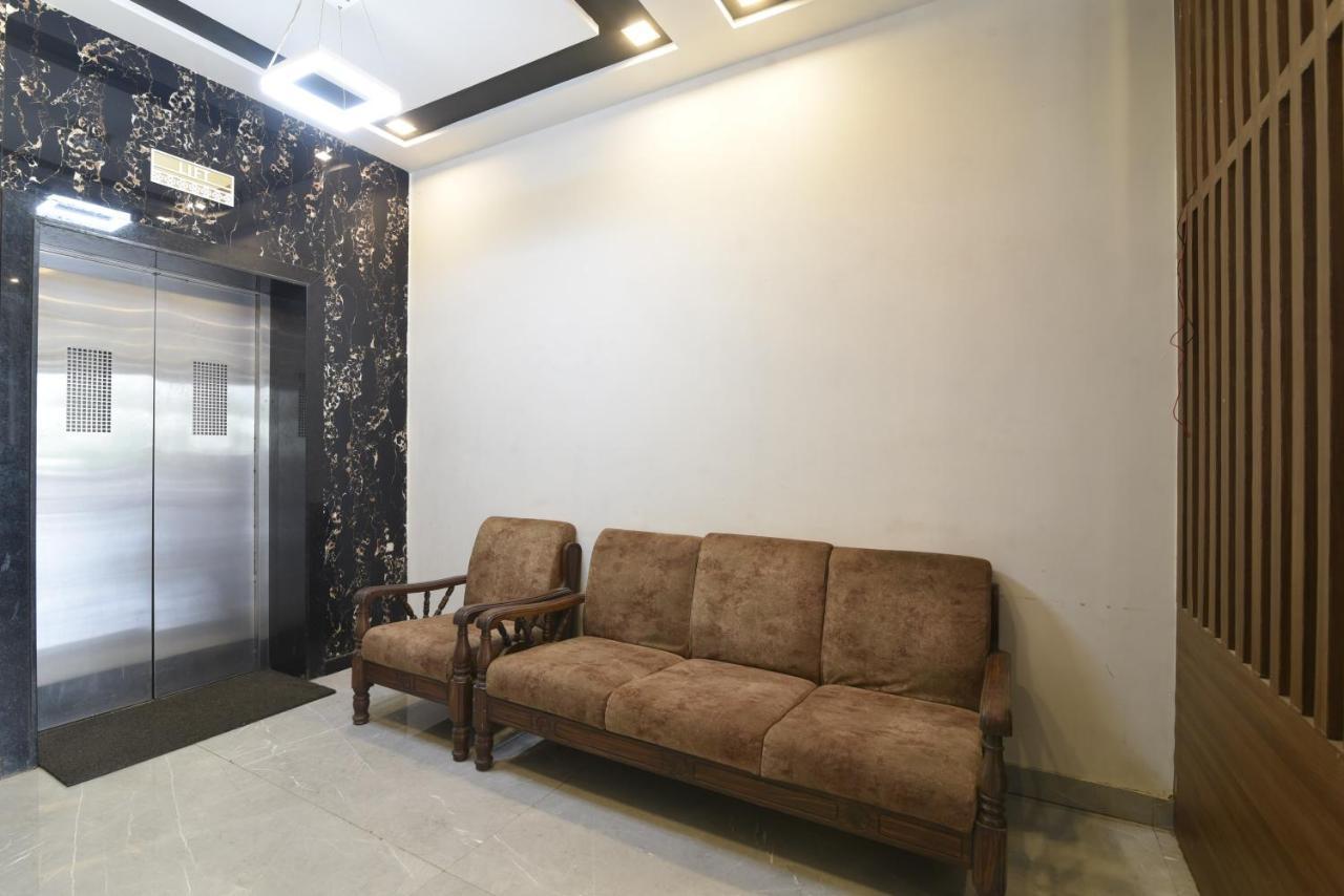 Hotel Clove Bijāpur Eksteriør billede
